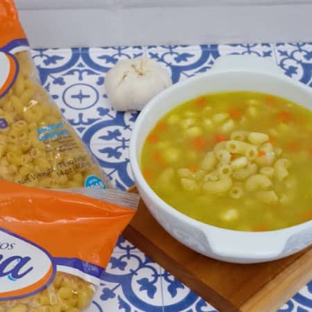 Sopa de coditos con vegetales