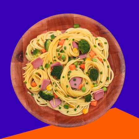 Spaghetti con jamon y verduras